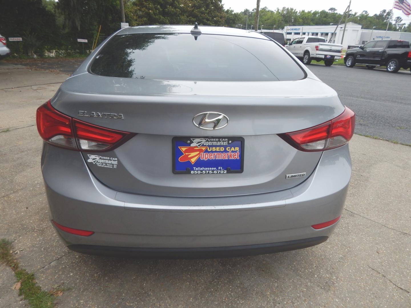 2016 Charcoal Metallic /Gray Leather Hyundai Elantra Limited (5NPDH4AE8GH) with an 1.8L -4 cyl. engine, Automatic transmission, located at 3120 W Tennessee St, Tallahassee, FL, 32304-1002, (850) 575-6702, 30.458841, -84.349648 - Photo#3